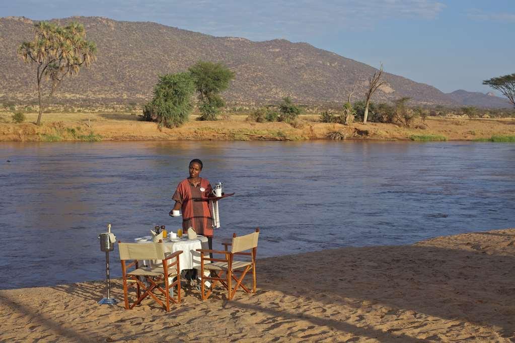 Ashnil Samburu Camp Hotell Restaurang bild